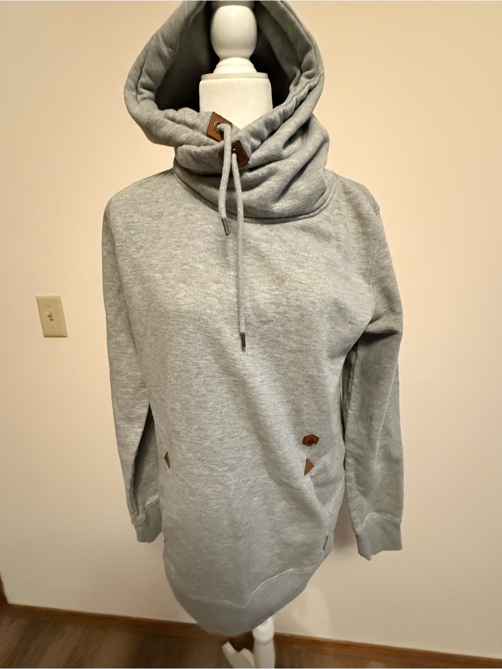 Volcom Light Gray Funnel Neck Pullover Hoodie Sweater